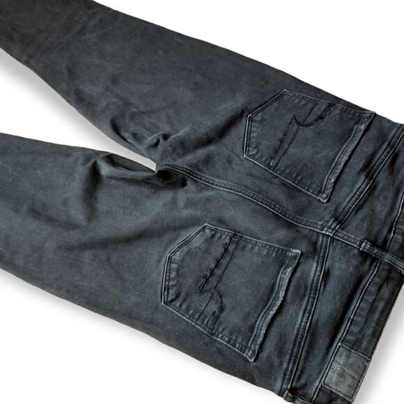 AE Super High Rise Black Distressed Cropped Jegging Size 10 - Picture 6 of 7